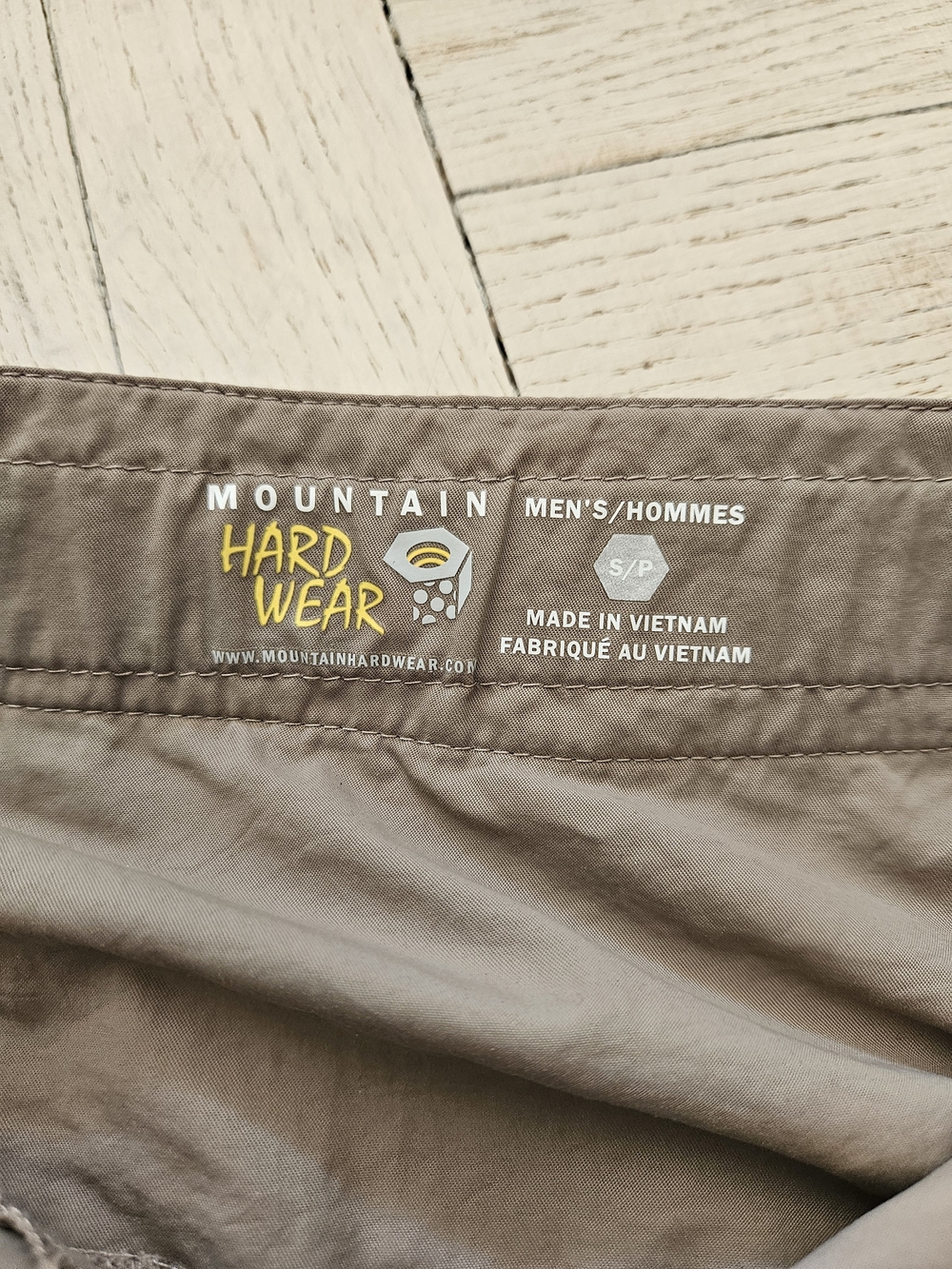 Mountain Hardwear Men's Brown/Taupe Outdoor Hybrid Shorts